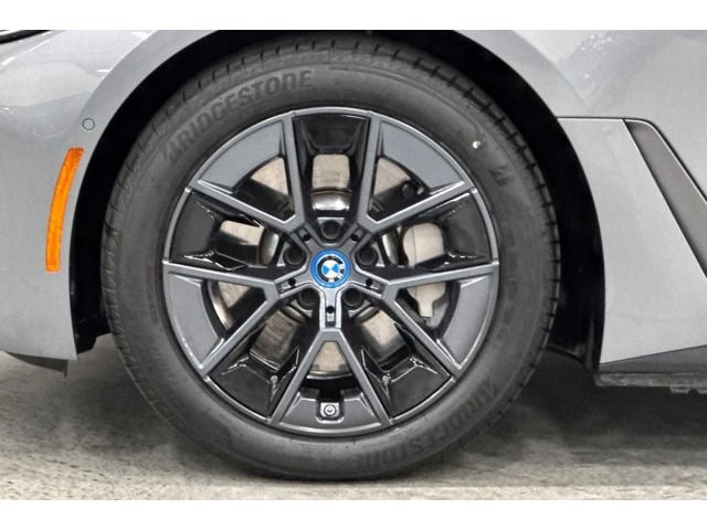 2023 BMW i4 eDrive35