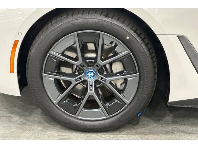 2023 BMW i4 eDrive35