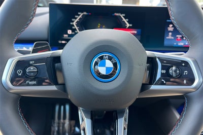 2025 BMW i5 M60