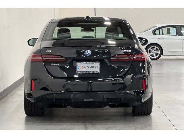 2025 BMW i5 M60