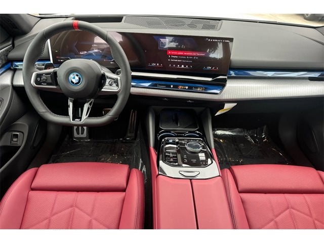 2025 BMW i5 M60