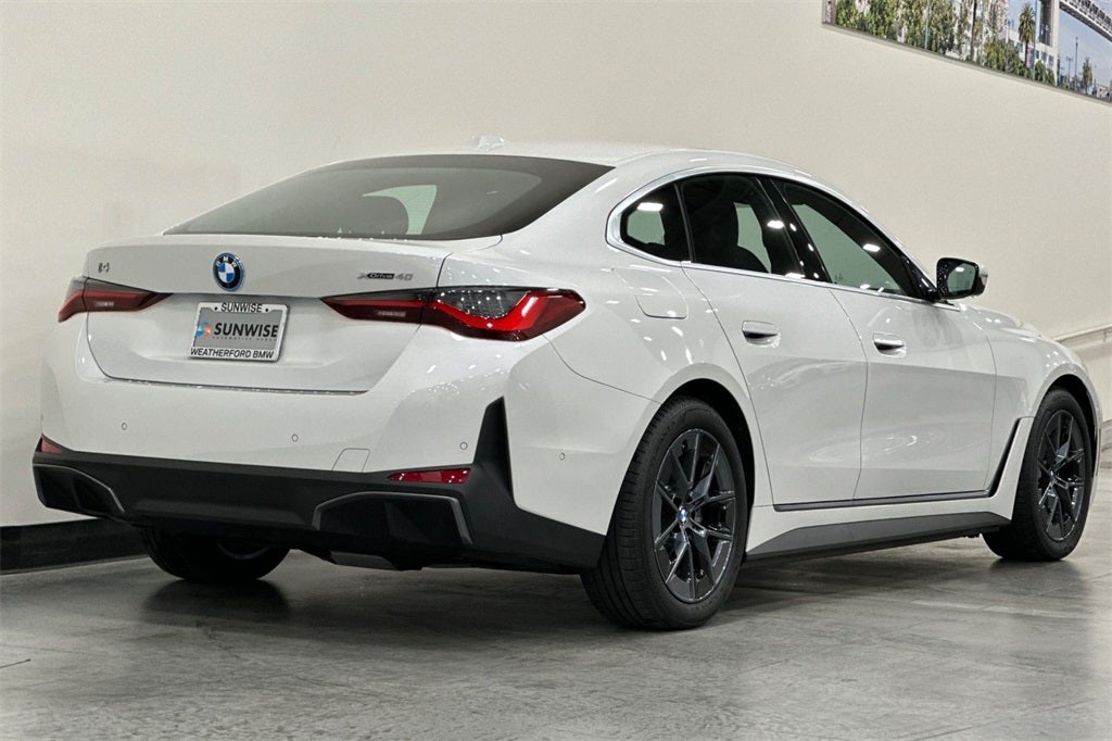 2025 BMW i4 xDrive40