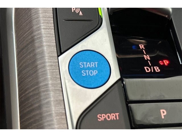 2025 BMW i4 xDrive40