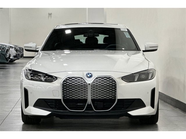 2025 BMW i4 xDrive40