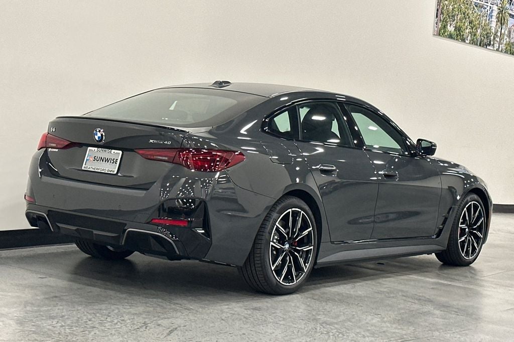 2026 BMW i4 xDrive40