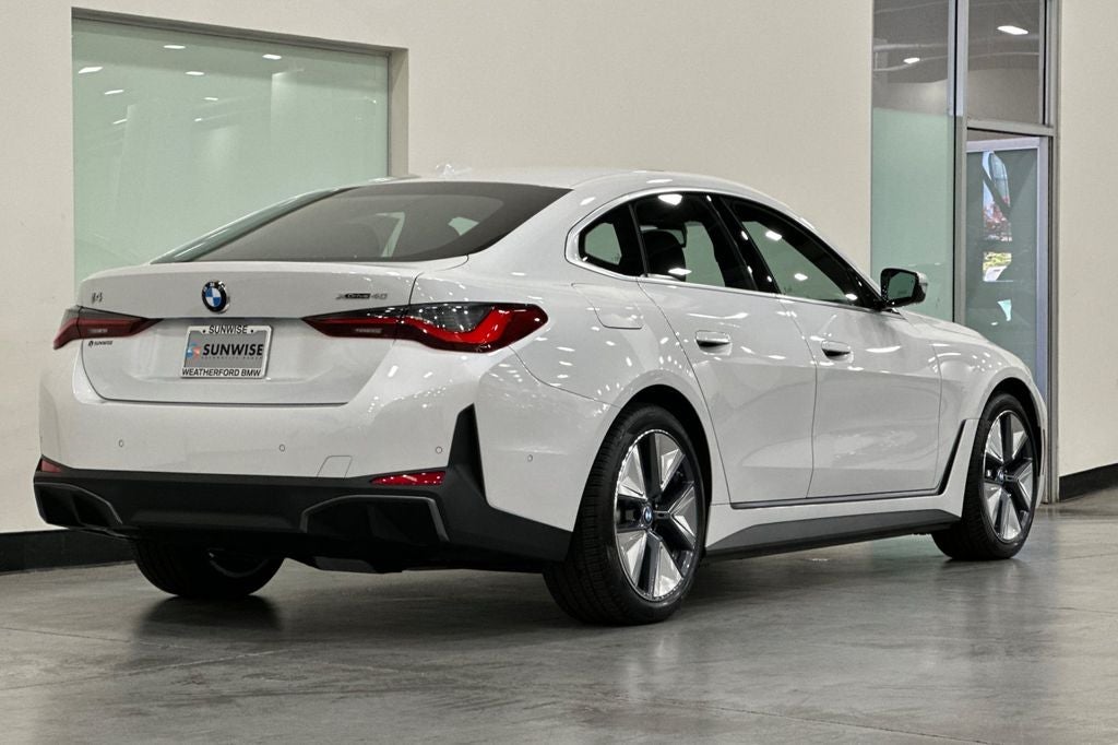 2026 BMW i4 xDrive40