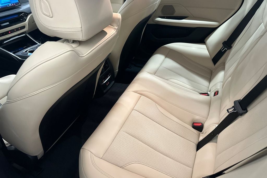 2026 BMW i4 eDrive40