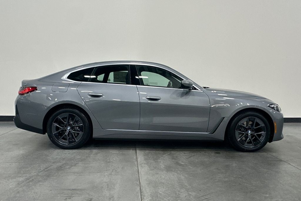 2026 BMW i4 eDrive40