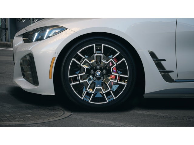 2026 BMW i4 eDrive40