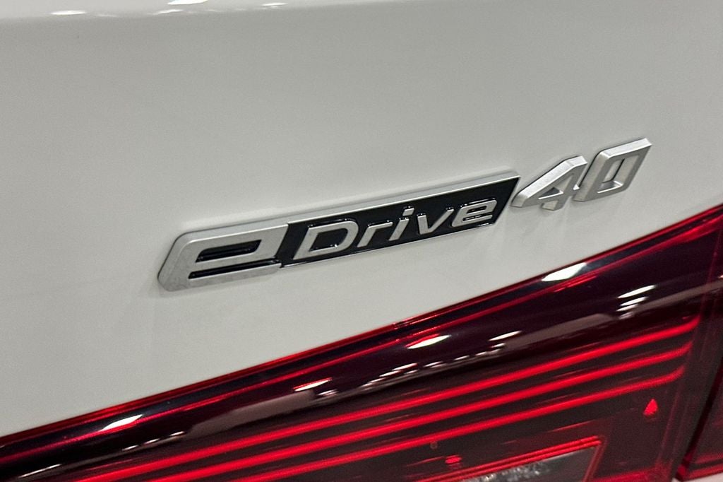 2026 BMW i4 eDrive40