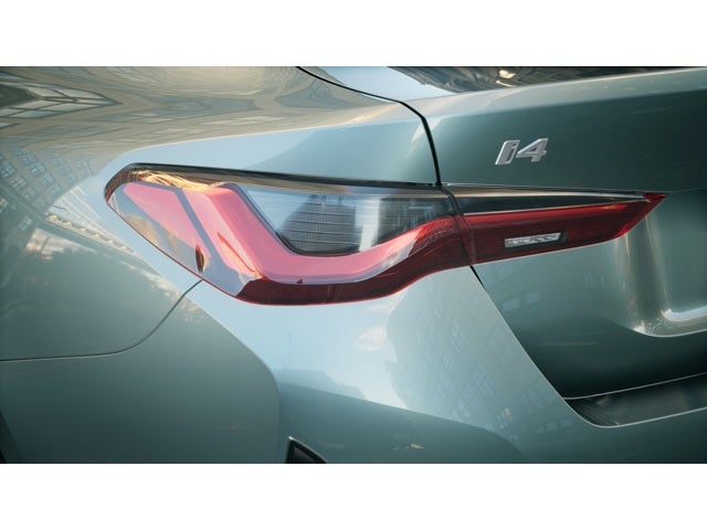 2026 BMW i4 eDrive40