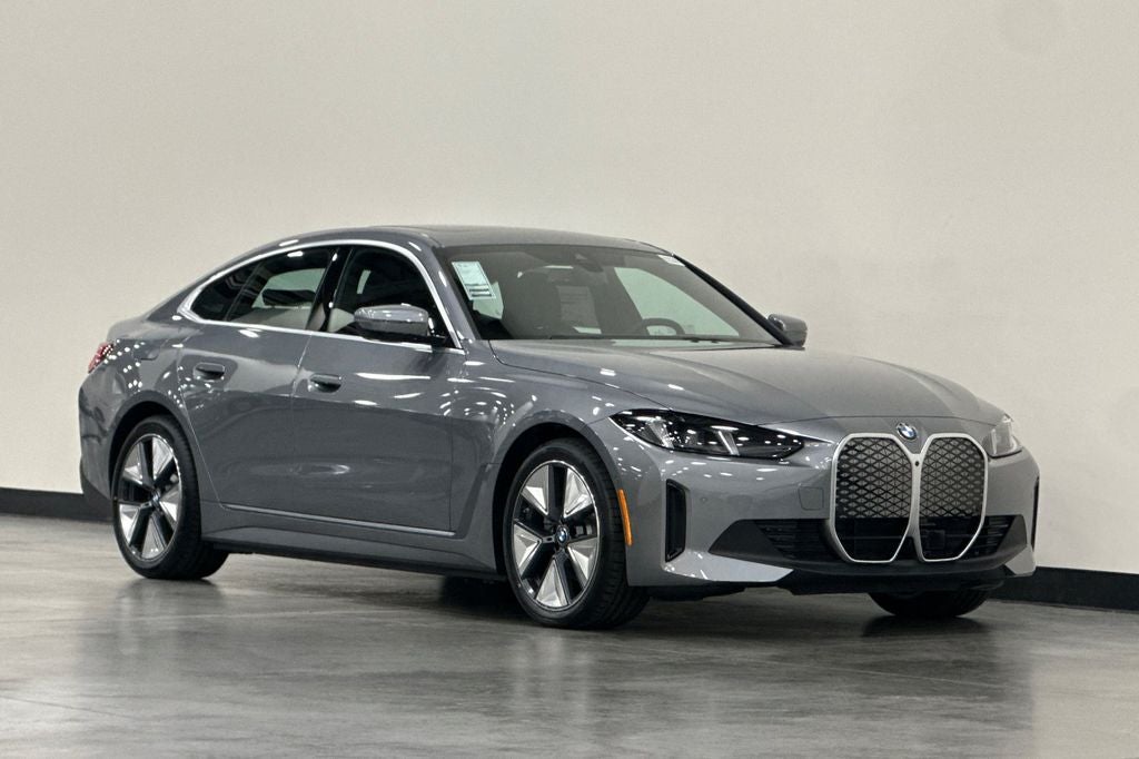 2026 BMW i4 eDrive40
