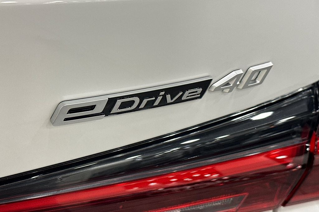 2026 BMW i4 eDrive40