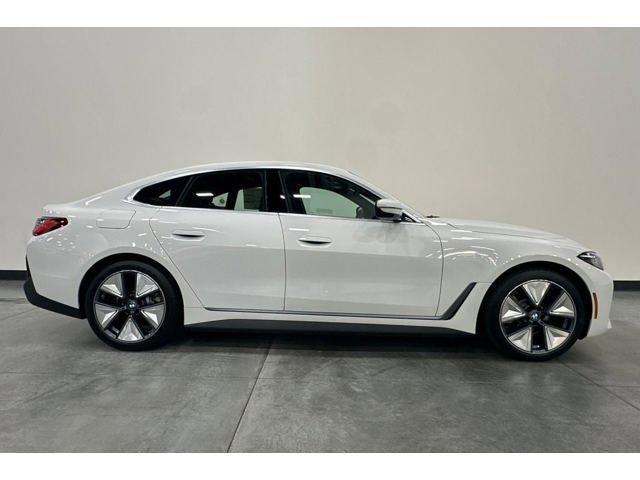 2026 BMW i4 eDrive40