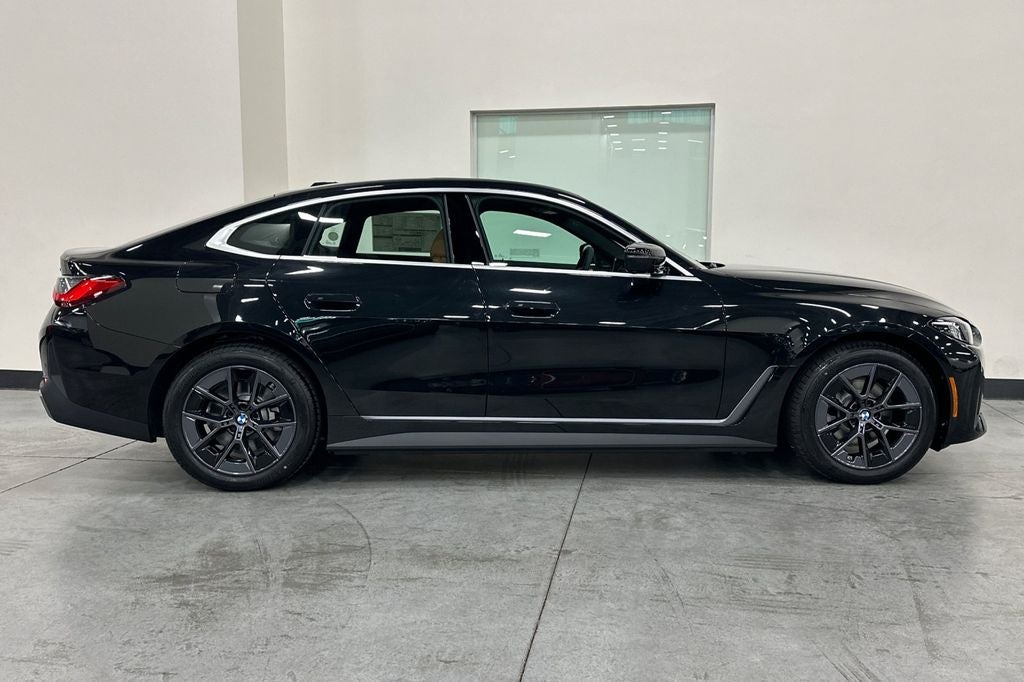 2026 BMW i4 eDrive40