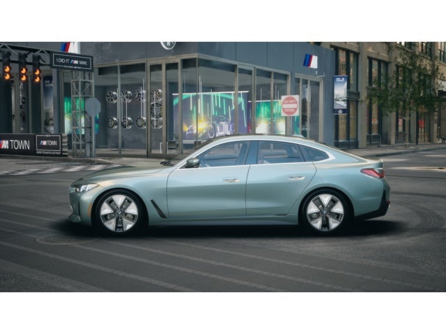 2026 BMW i4 eDrive40