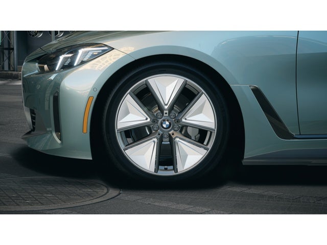 2026 BMW i4 eDrive40