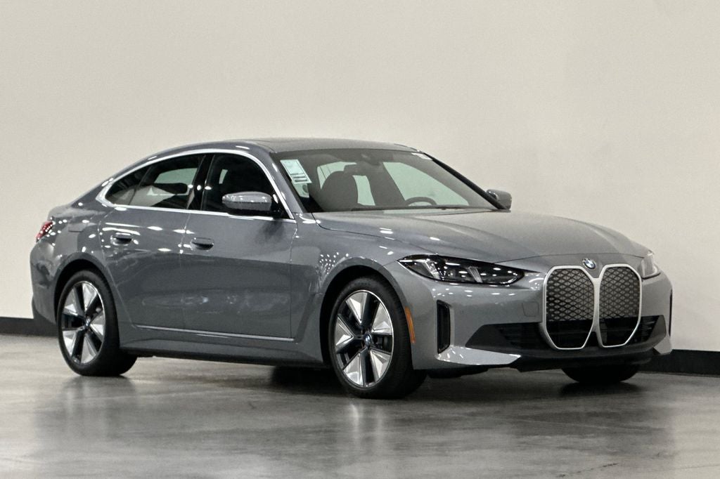 2026 BMW i4 eDrive40
