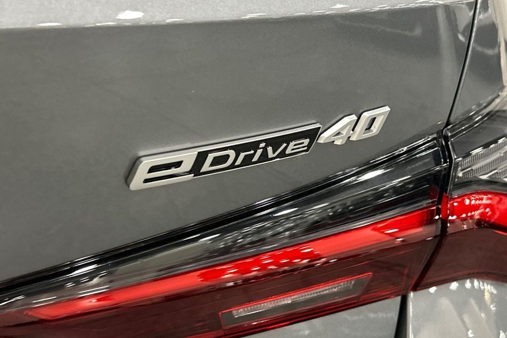 2026 BMW i4 eDrive40