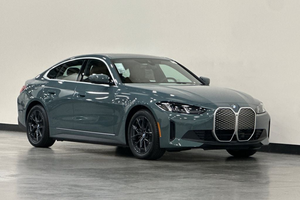2026 BMW i4 eDrive40
