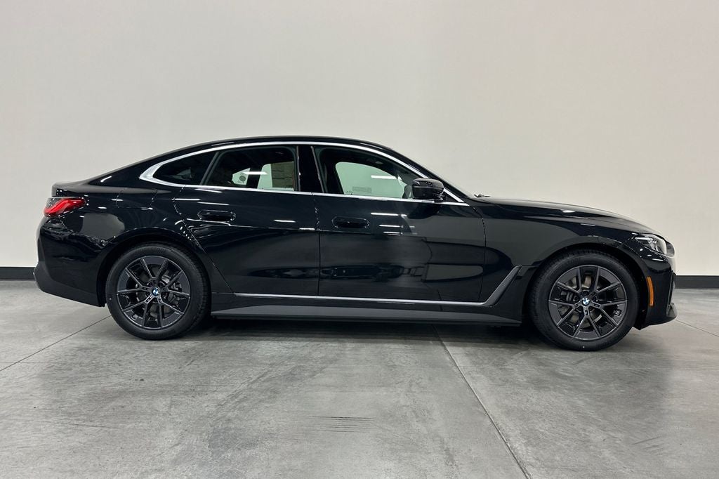 2026 BMW i4 eDrive40