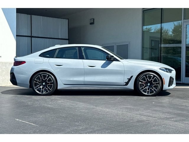 2026 BMW i4 eDrive40
