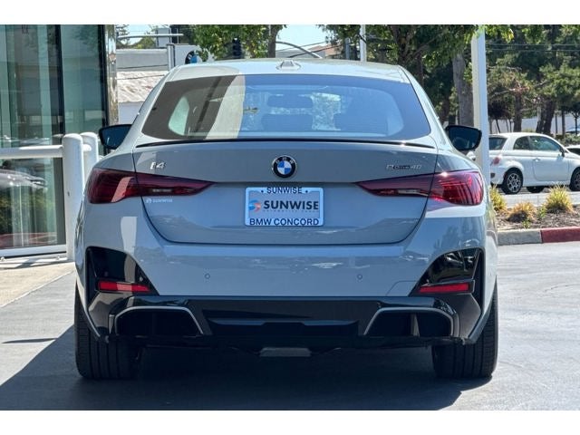 2026 BMW i4 eDrive40