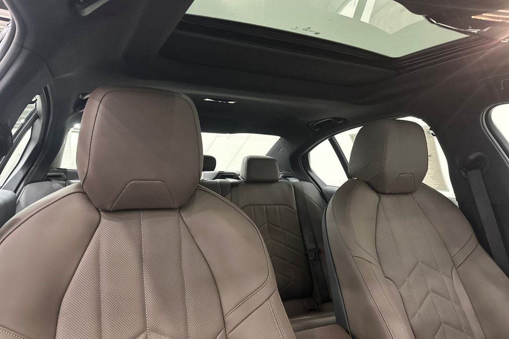 2027 BMW i5 eDrive40