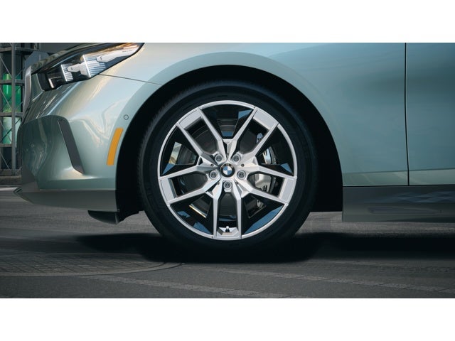 2027 BMW i5 eDrive40