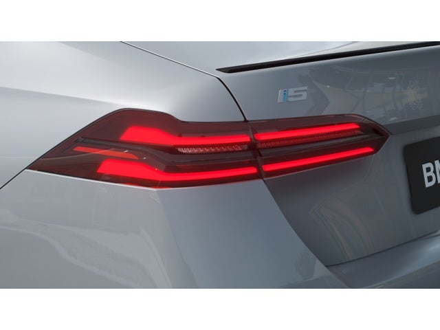 2026 BMW i5 eDrive40