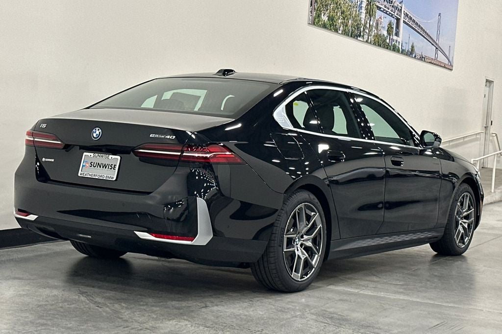 2026 BMW i5 eDrive40