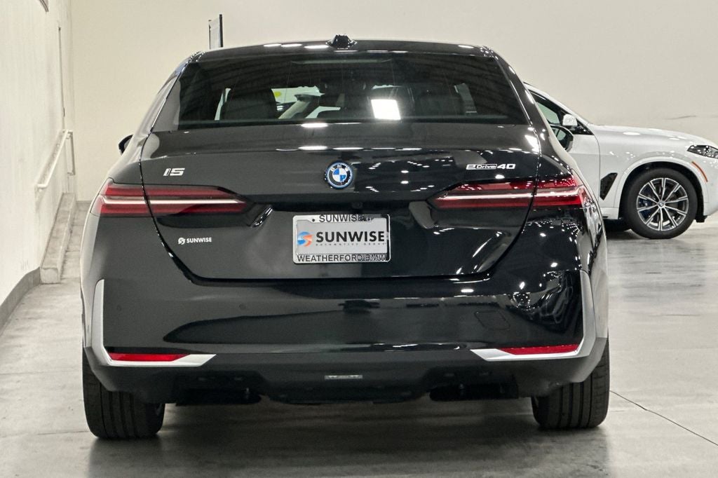 2026 BMW i5 eDrive40