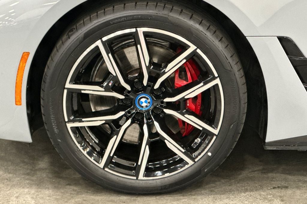 2023 BMW i4 eDrive40