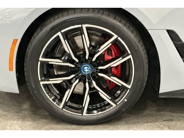 2023 BMW i4 eDrive40