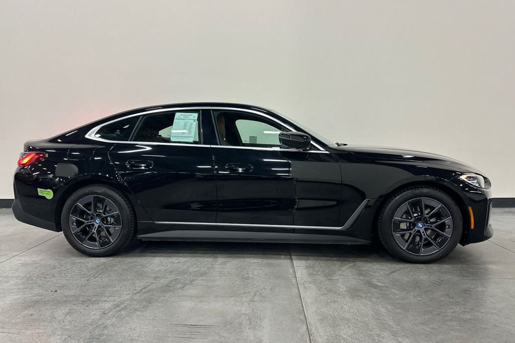 2023 BMW i4 eDrive40