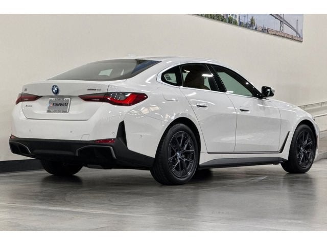 2023 BMW i4 eDrive40