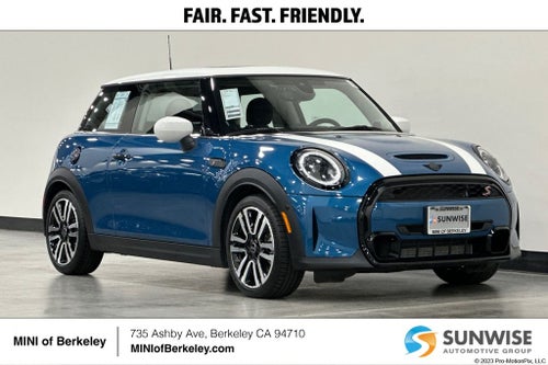2023 MINI Cooper S Iconic