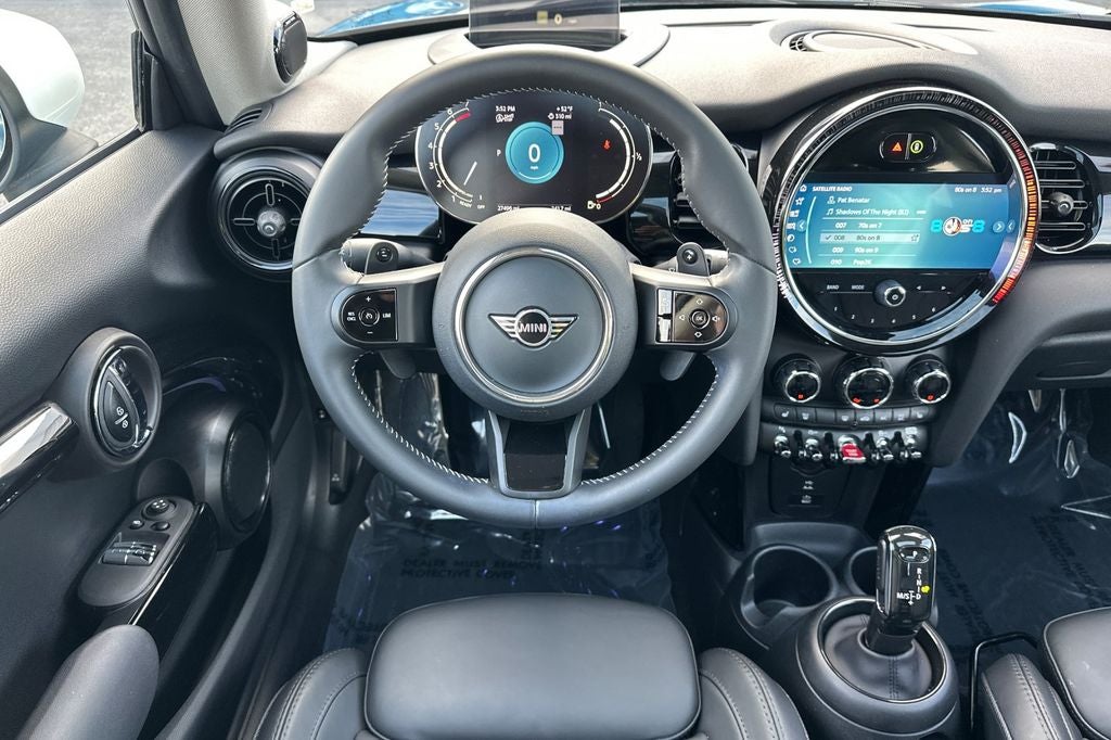 2023 MINI Cooper S Iconic