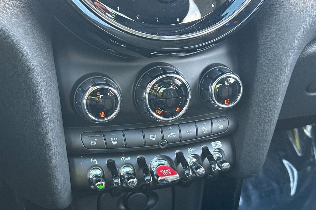 2023 MINI Cooper S Iconic