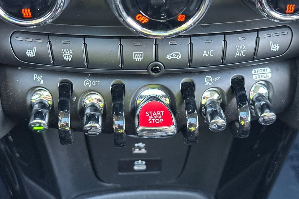 2023 MINI Cooper S Iconic