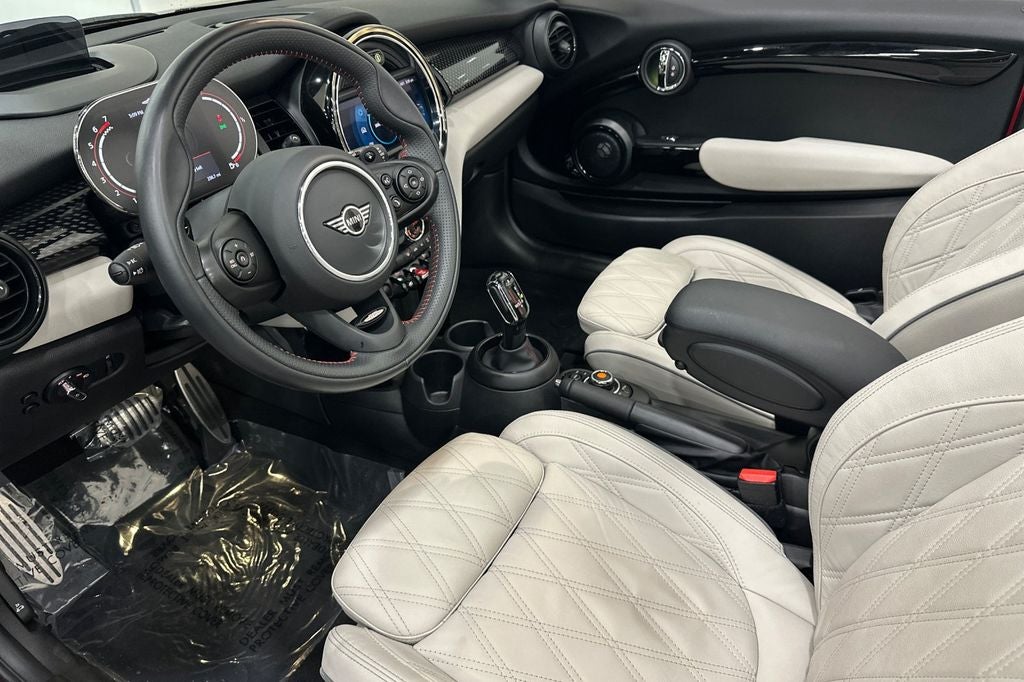 2021 MINI John Cooper Works Iconic