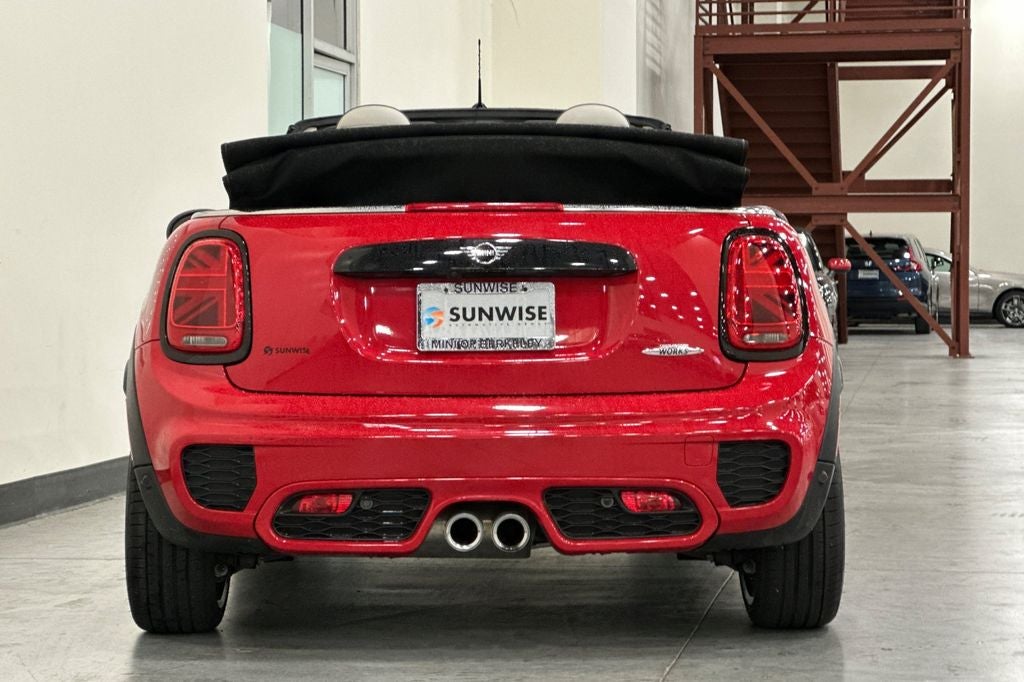 2021 MINI John Cooper Works Iconic