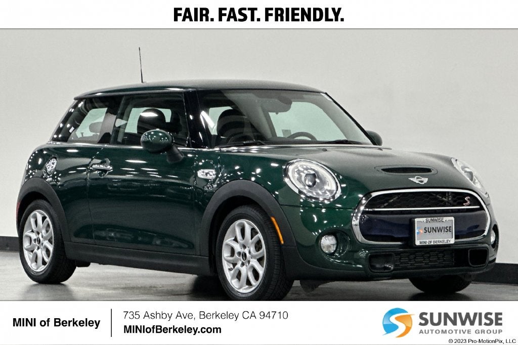 2015 MINI Cooper