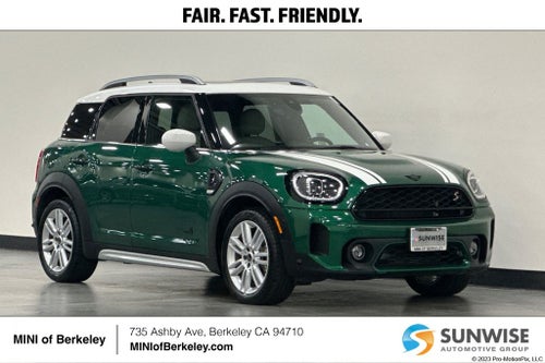 2024 MINI Cooper S Countryman Iconic