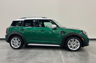 2024 MINI Cooper S Countryman Iconic
