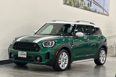 2024 MINI Cooper S Countryman Iconic
