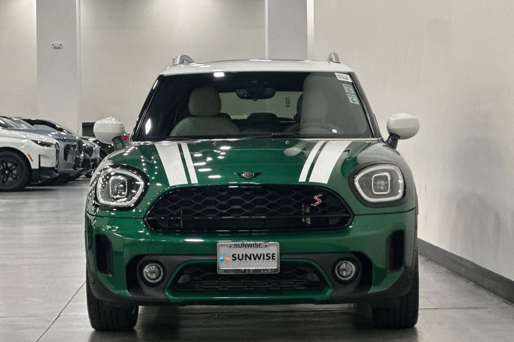 2024 MINI Cooper S Countryman Iconic