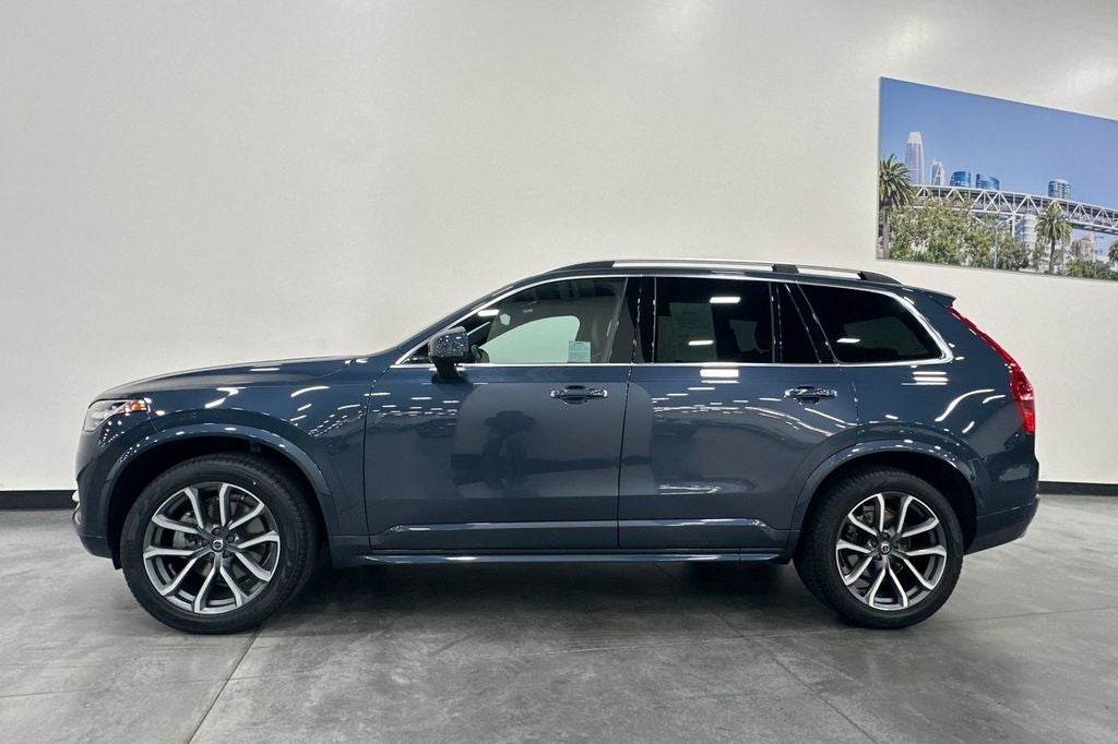 2019 Volvo XC90 T6 Momentum