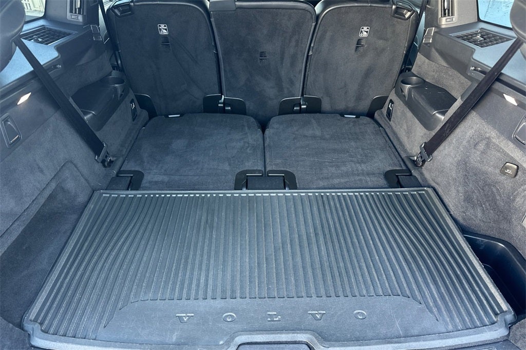 2019 Volvo XC90 T6 R-Design