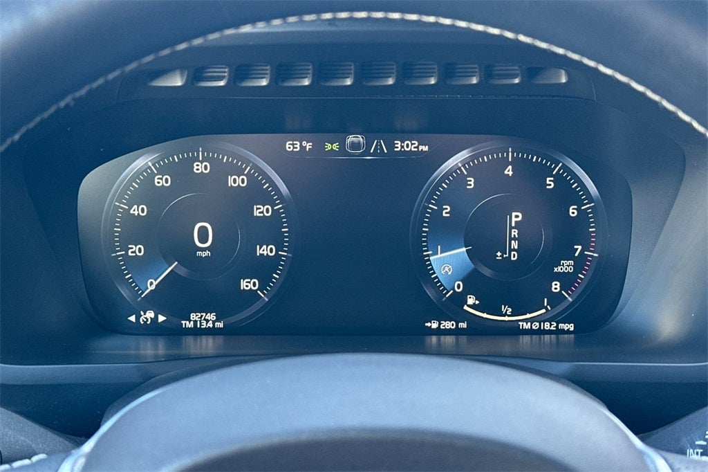 2019 Volvo XC90 T6 R-Design